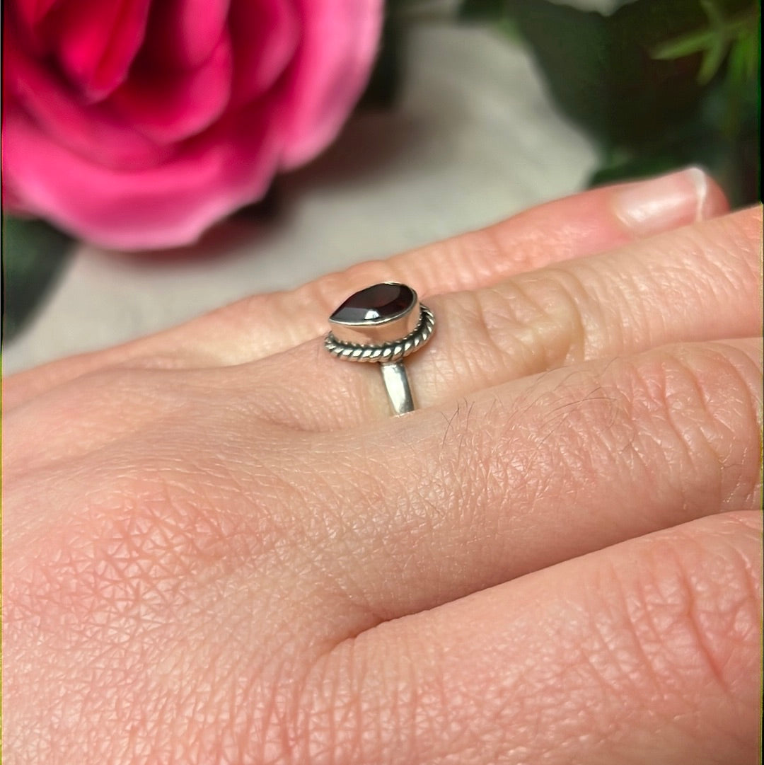 Garnet Facet 925 Silver Ring - Size L 1/2