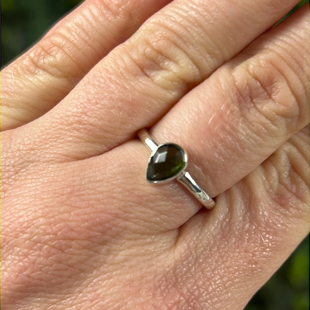 Green Tourmaline Facet 925 Silver Ring - Size L 1/2