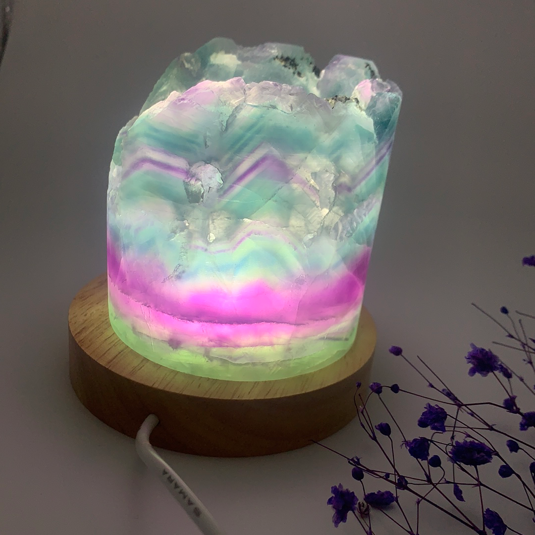 Wood White Light base lamp stand - USB 10cm