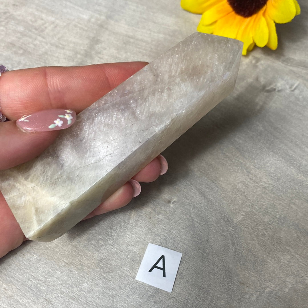 Belomorite - Cream Moonstone and Sunstone Towers
