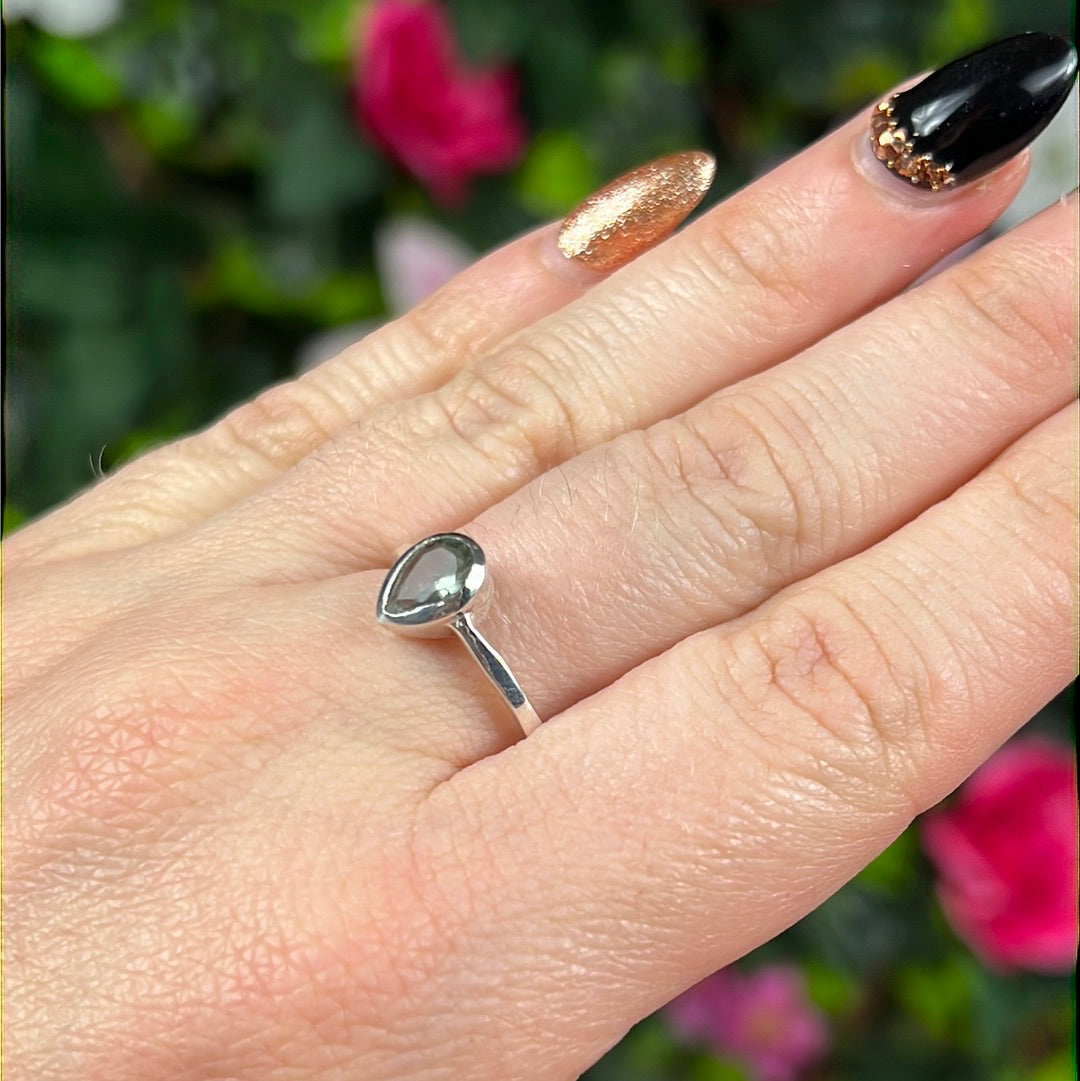 Green Tourmaline 925 Silver Ring - Size Q 1/2 - R