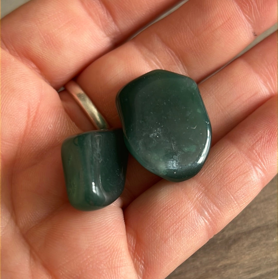 Mtorolite tumble tumblestone