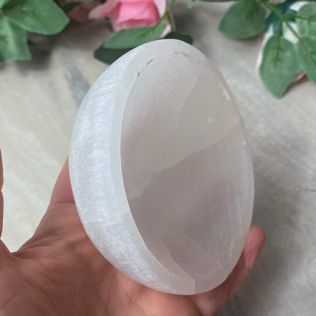 Round Selenite Charging Bowl