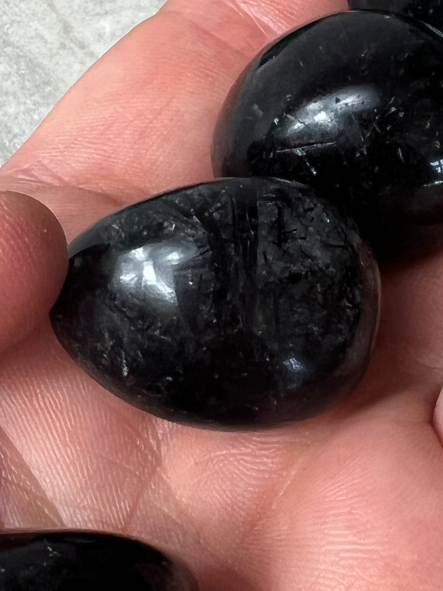 Black Quartz tumble tumblestone