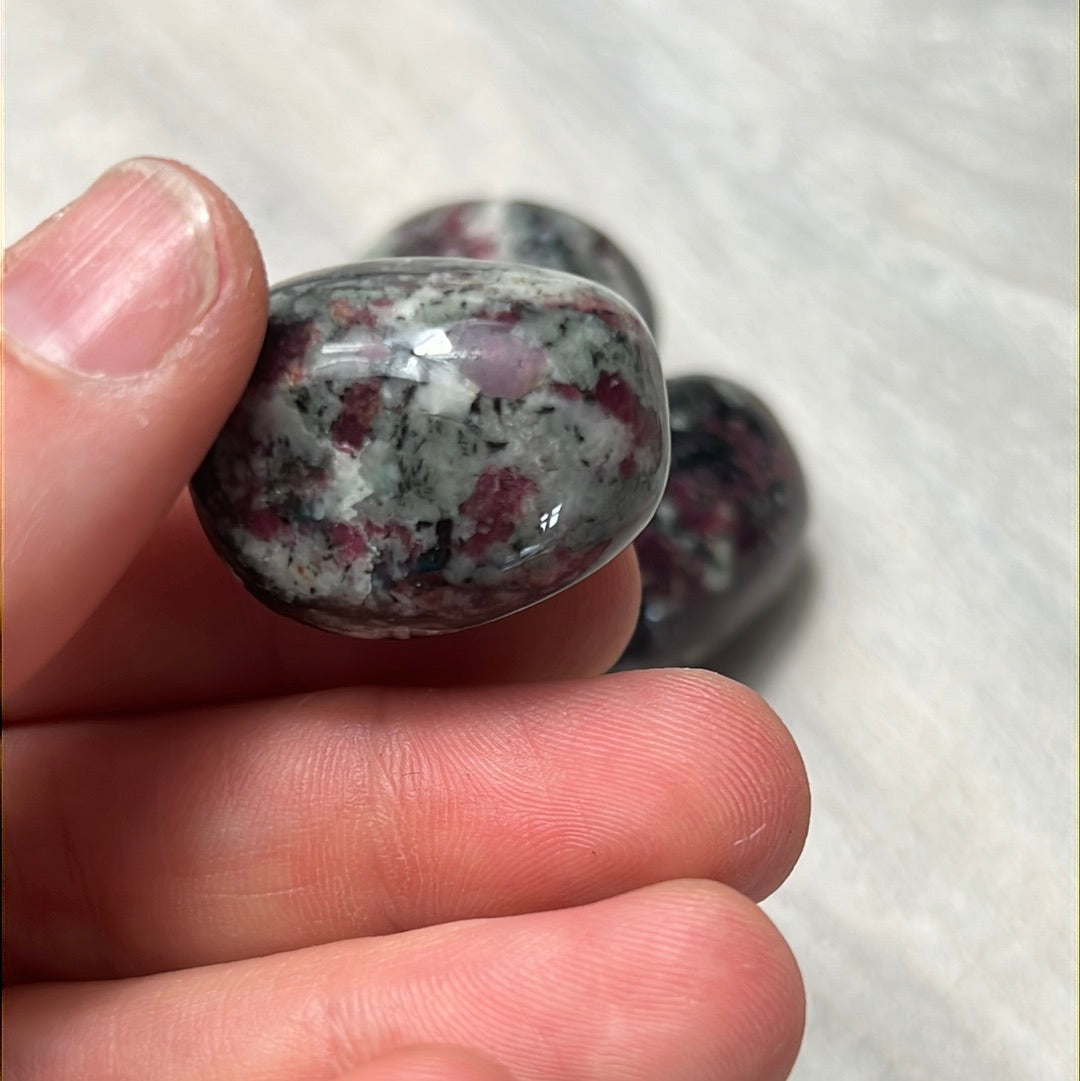 Eudialyte tumble tumblestone