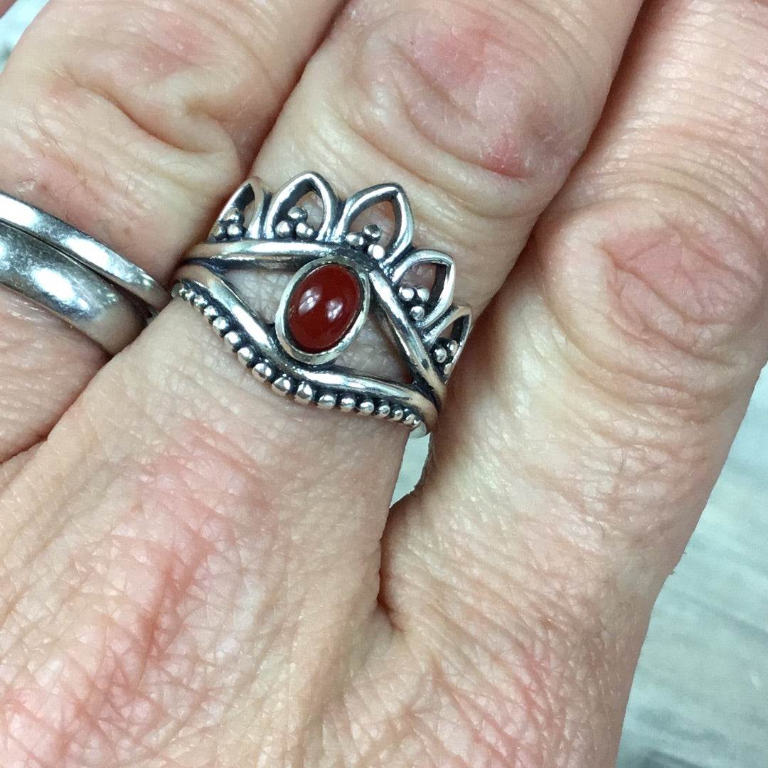 Carnelian Crown Chevron 925 Sterling Silver Ring