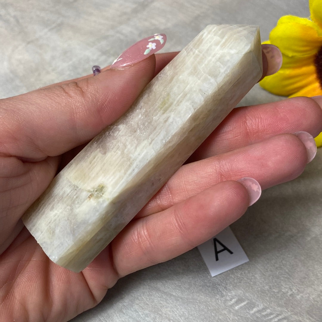 Belomorite - Cream Moonstone and Sunstone Towers