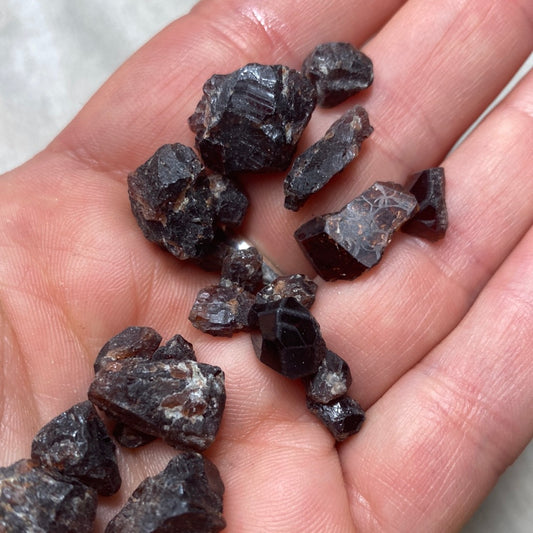 Raw XS Garnet - Tumblestone Tumbles