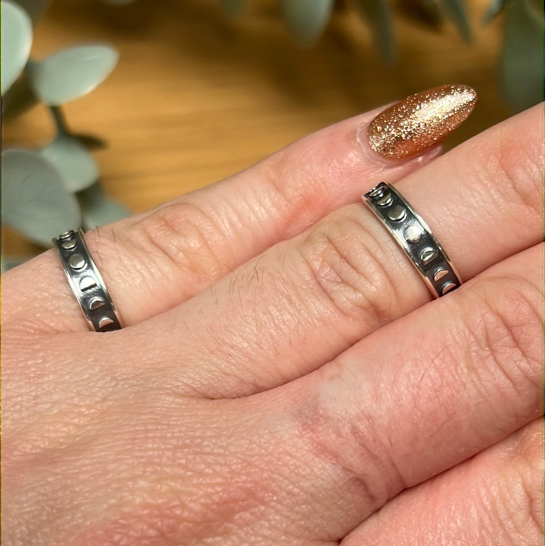 Lunar Moon Phase - Mini Iddy Diddy - (child / toe ) Adjustable 925 Sterling Silver Ring