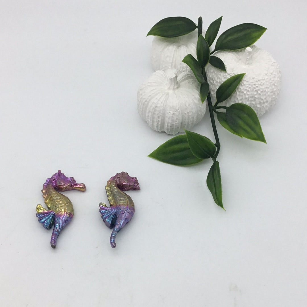 Bismuth Seahorse