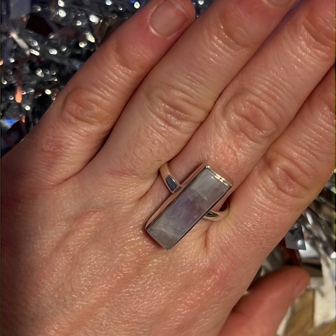 Moonstone 925 Silver Ring -  Size R 1/2