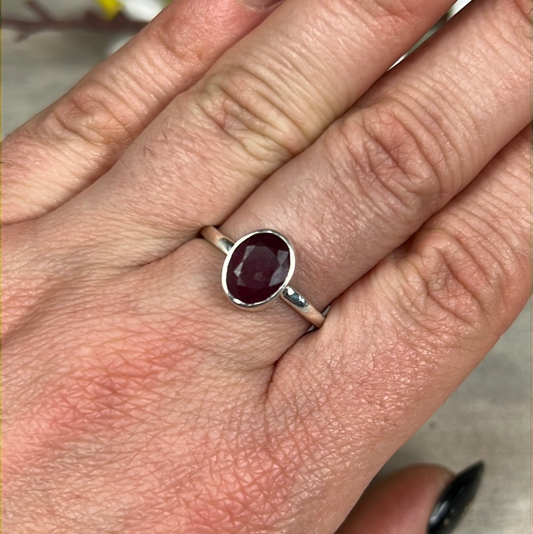 Ruby Facet 925 Ring - Size O