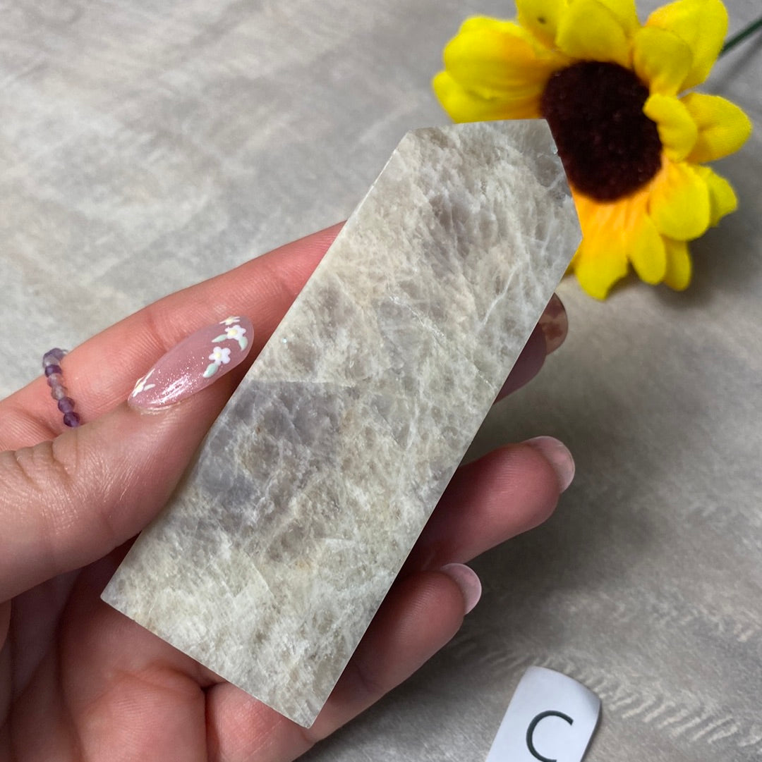 Belomorite - Cream Moonstone and Sunstone Towers