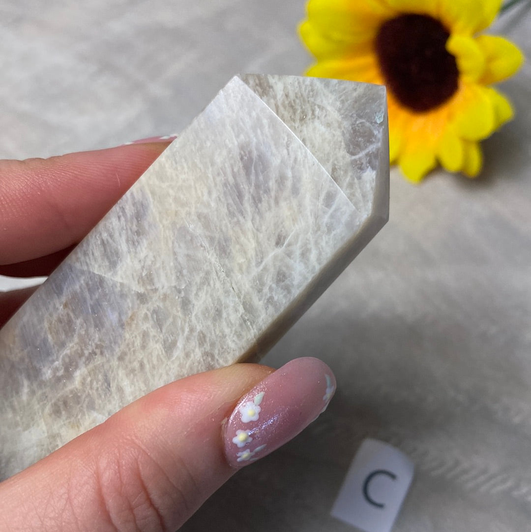 Belomorite - Cream Moonstone and Sunstone Towers