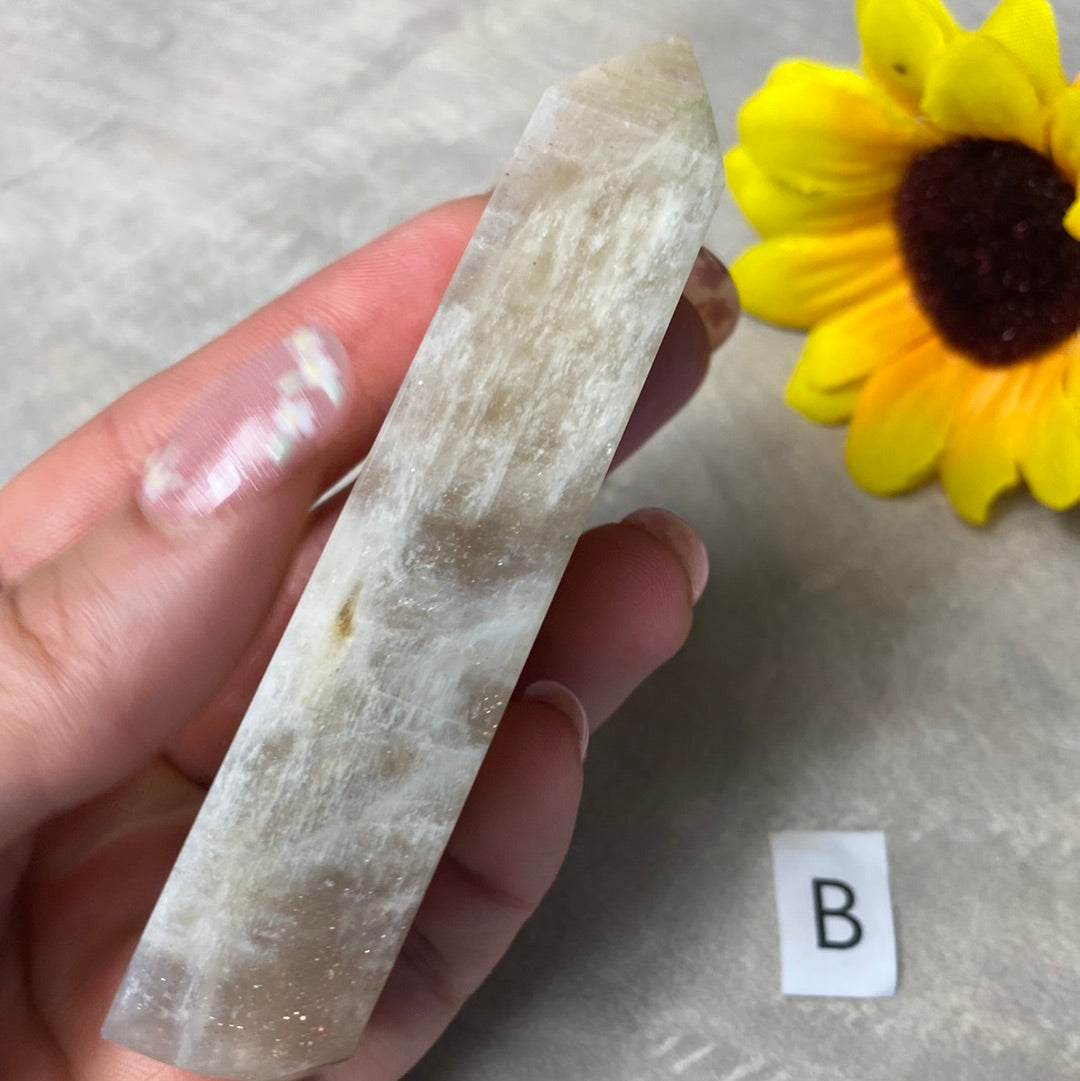 Belomorite - Cream Moonstone and Sunstone Towers
