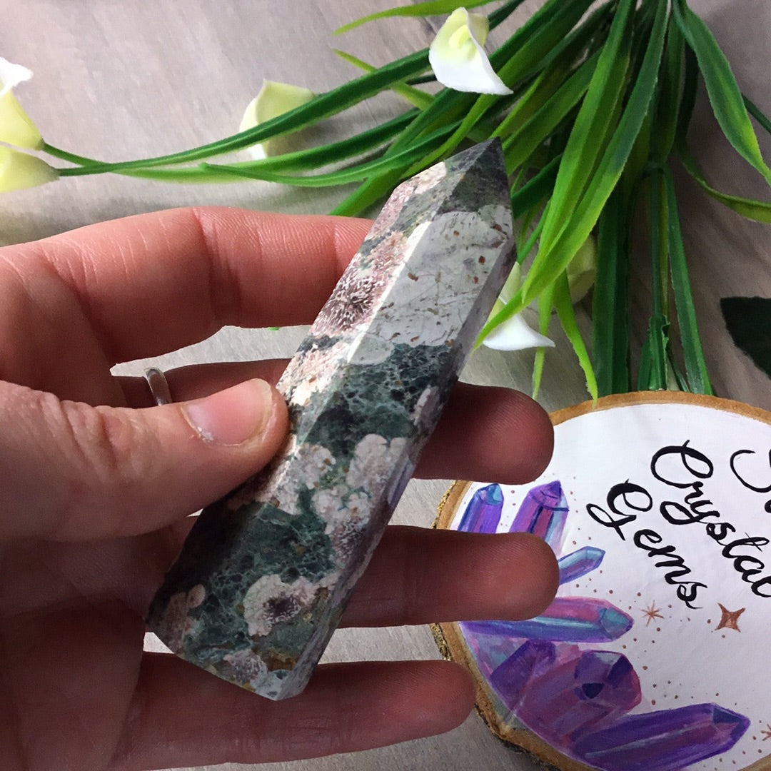 Rhyolite flowers in green African Jasper Tower