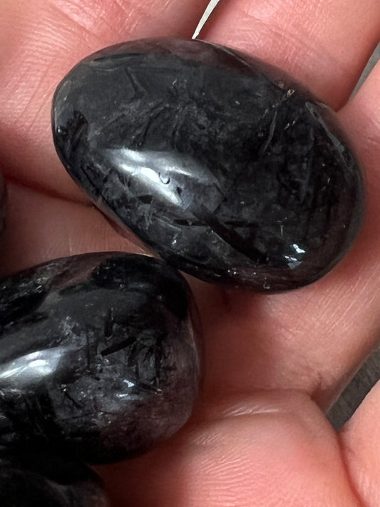 Black Quartz tumble tumblestone