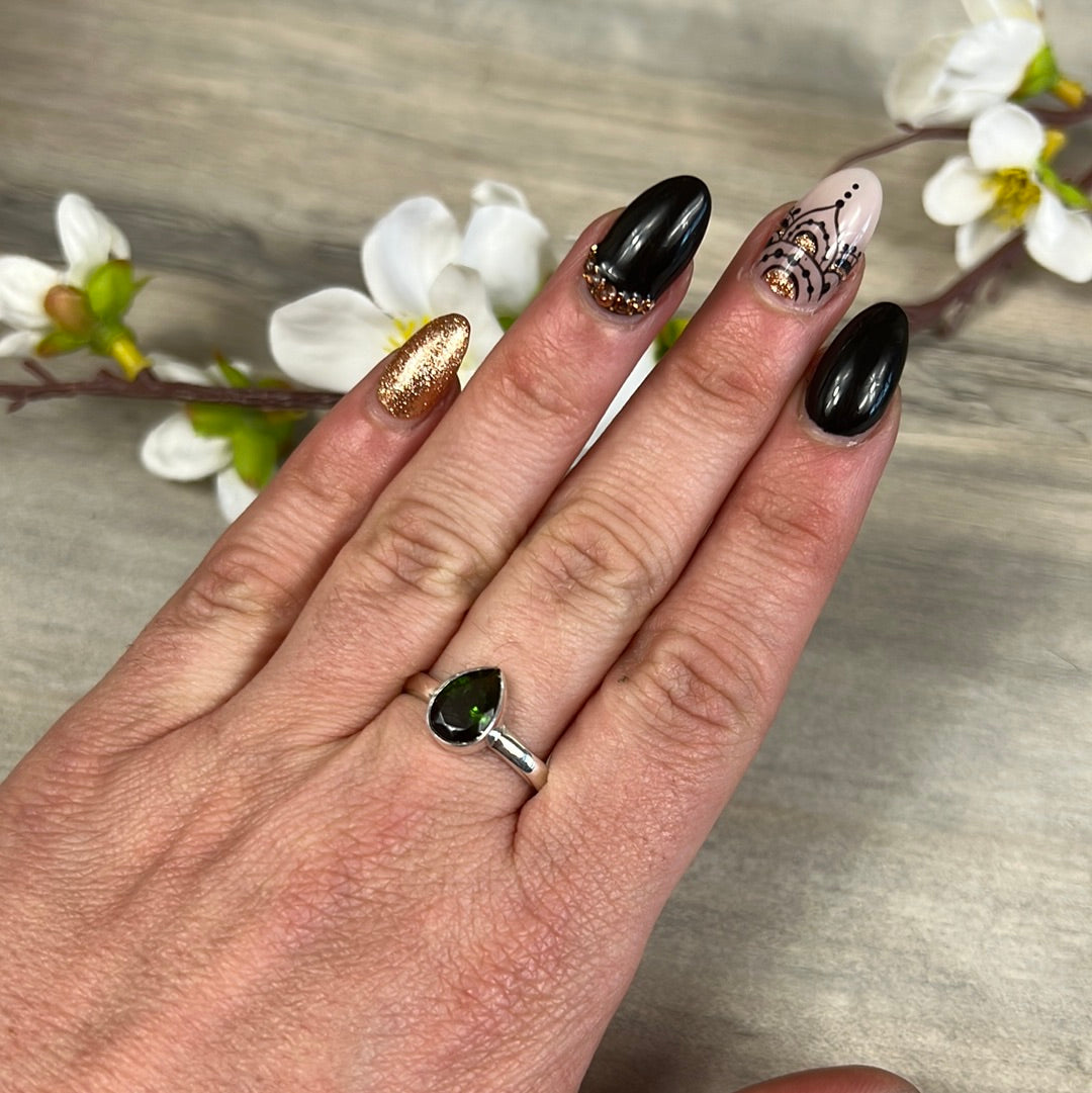 Green Tourmaline 925 Silver Ring - Size S