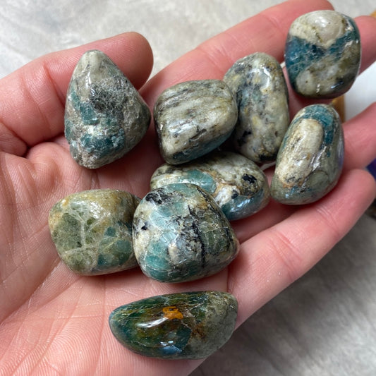 Apatite in Feldspar tumble tumblestone