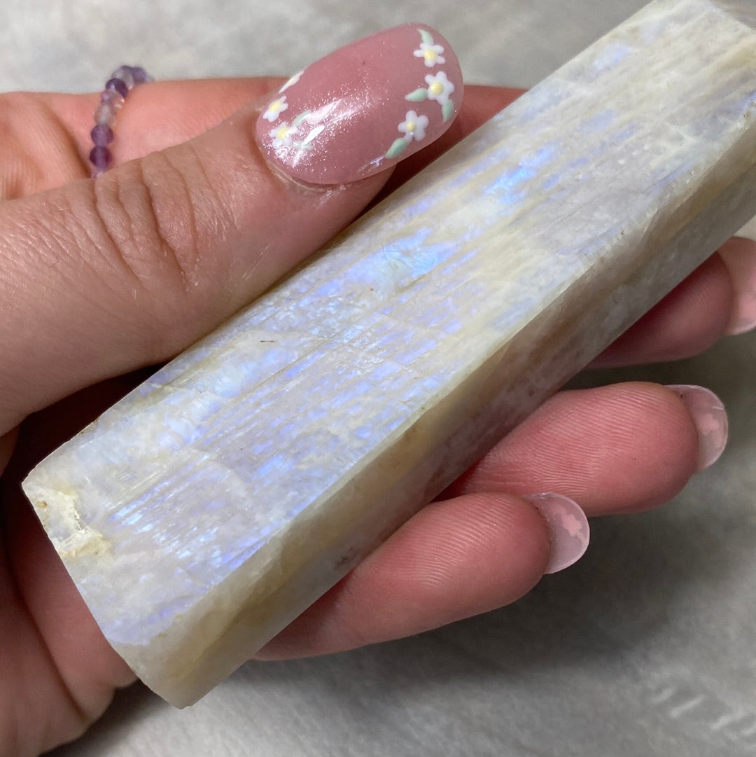 Belomorite - Cream Moonstone and Sunstone Towers