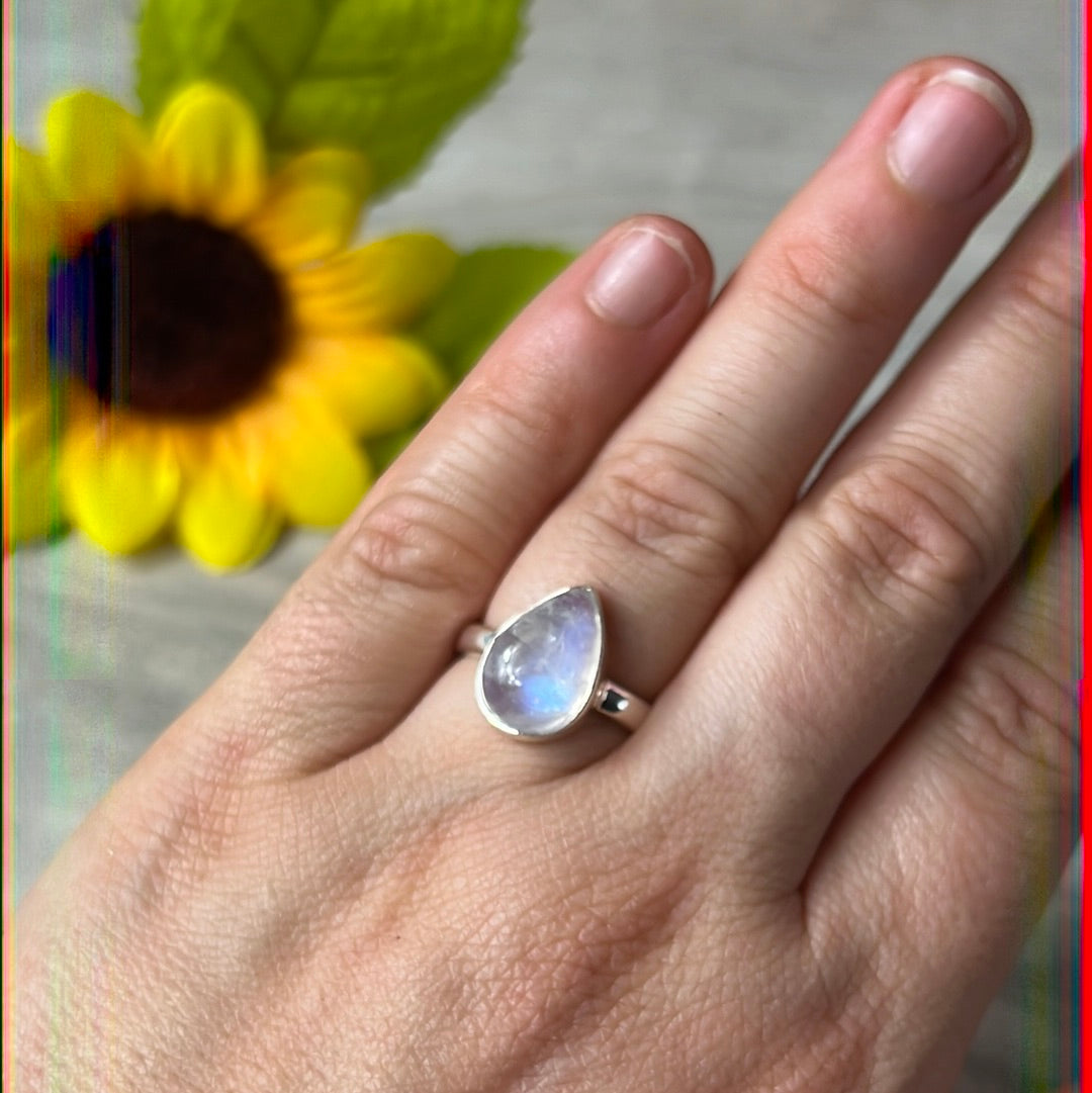 Rainbow Moonstone 925 Silver Ring - Size L - L 1/2 AA GRADE