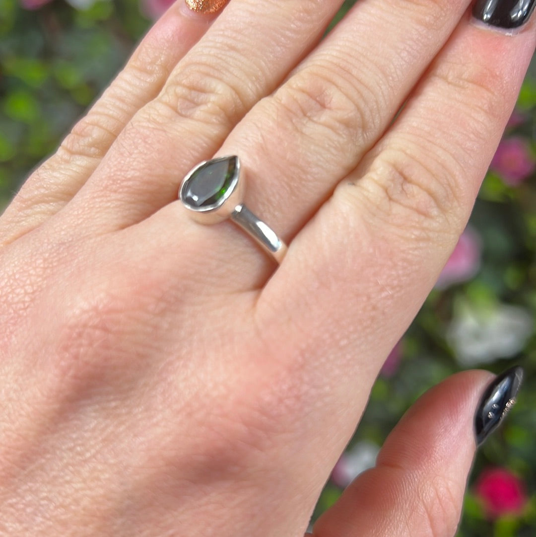Green Tourmaline 925 Silver Ring - Size S