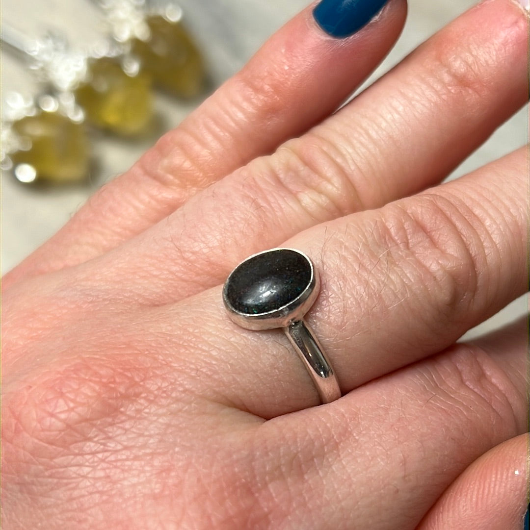 Black Opal Matrix 925 Silver Ring - Size N 1/2
