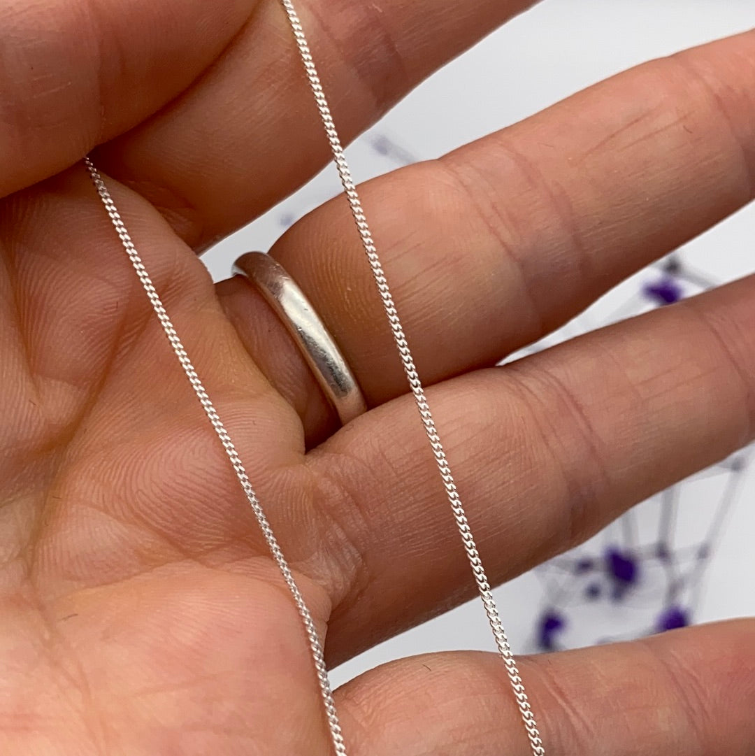 Curb 0.9mm Chain - Sterling Silver 925