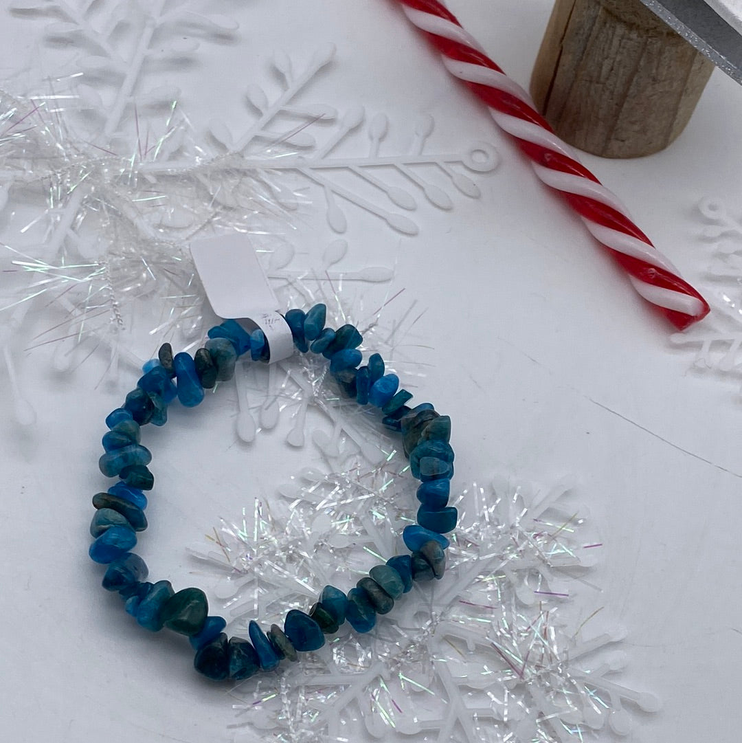 Apatite Chip Bracelet