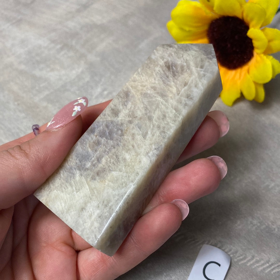 Belomorite - Cream Moonstone and Sunstone Towers