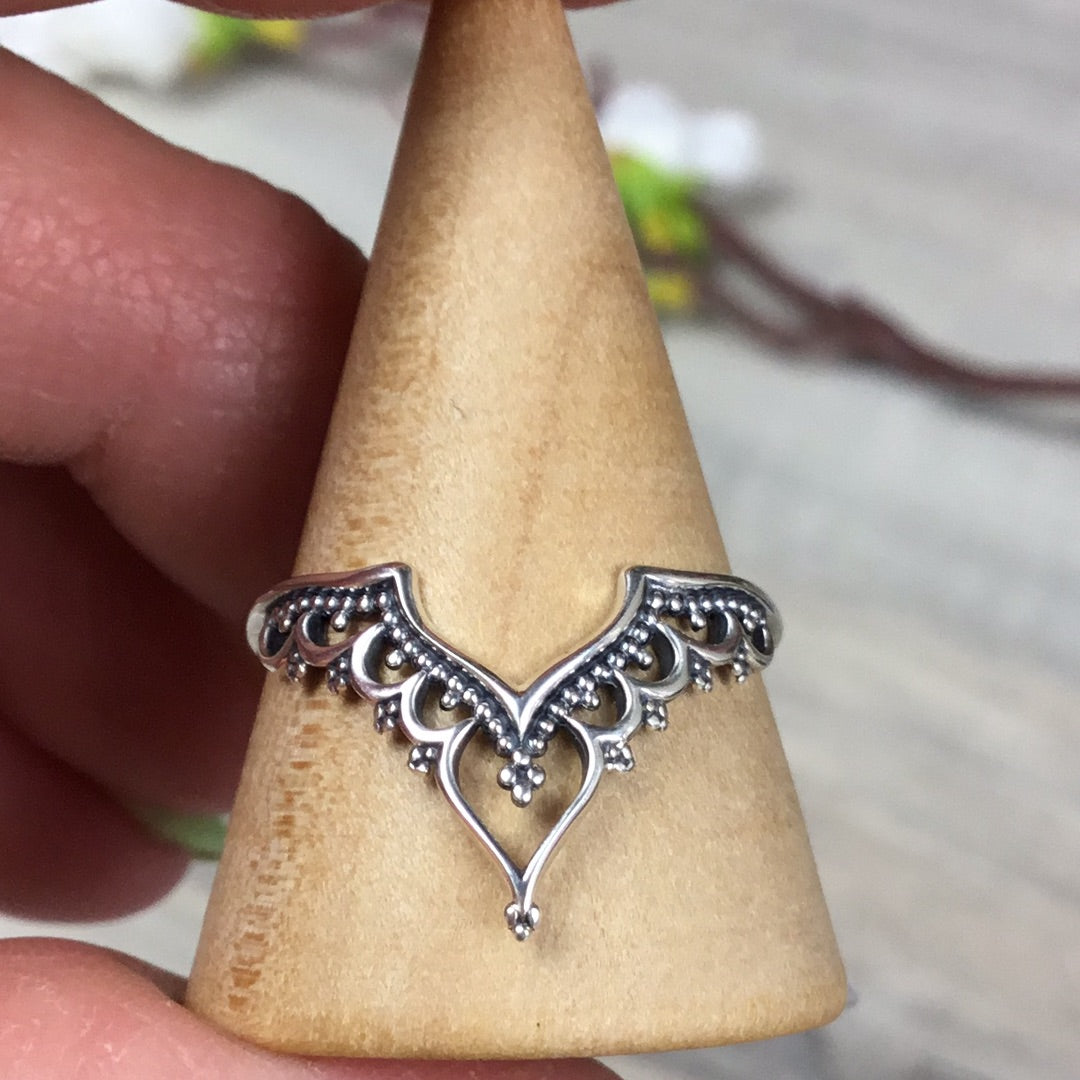 Crown delicate 925 Sterling Silver Ring