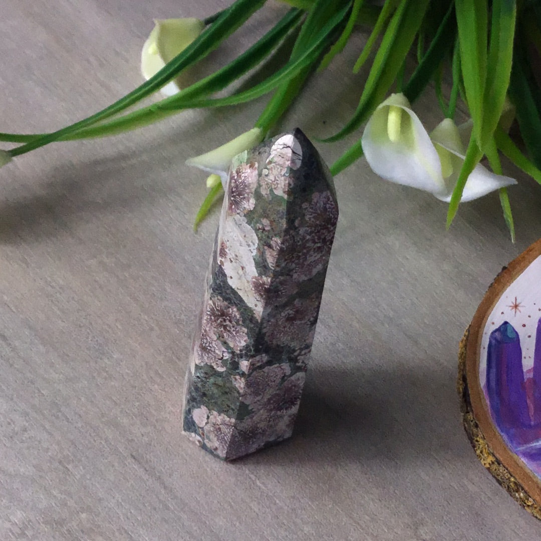 Rhyolite flowers in green African Jasper Tower