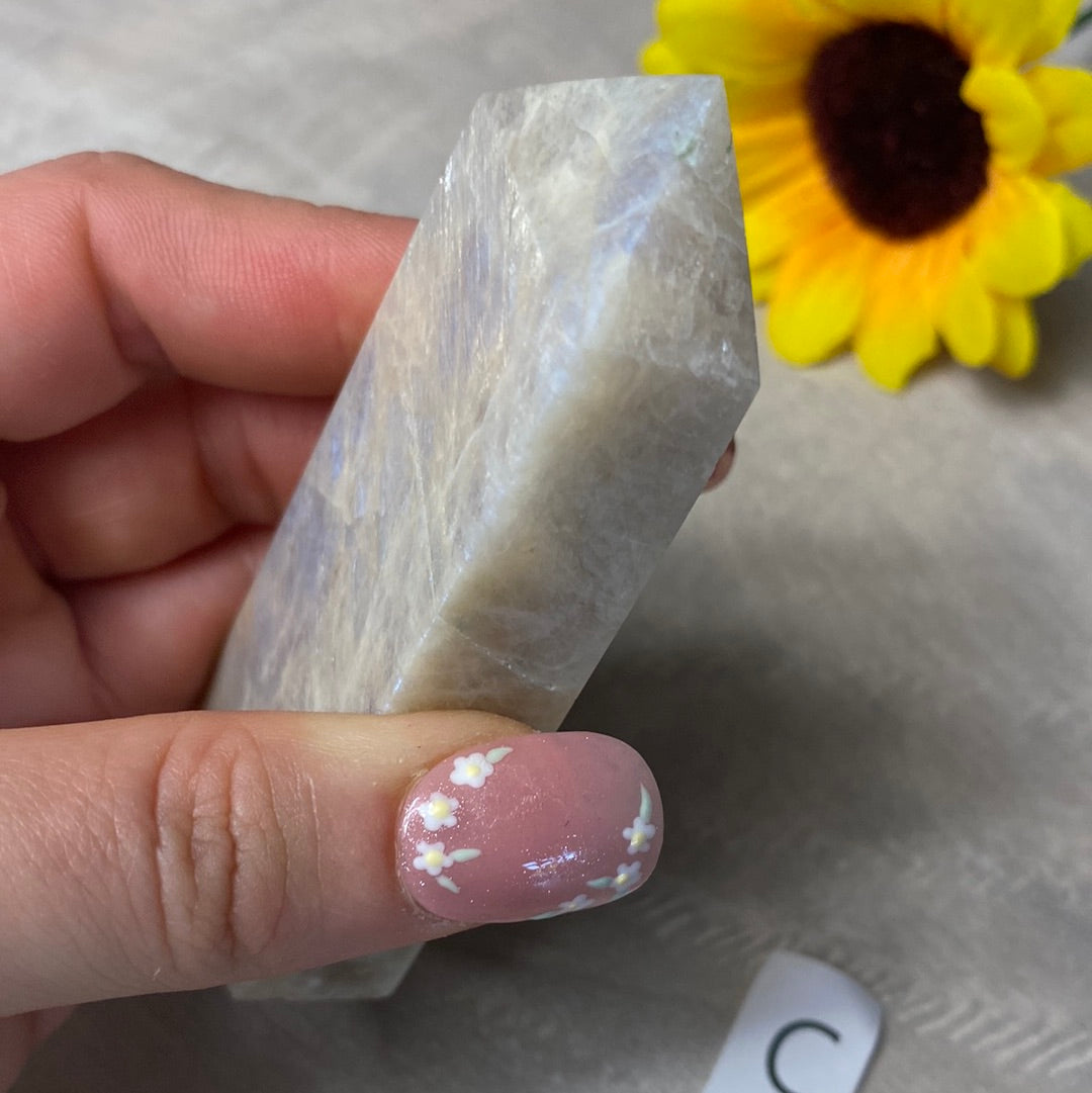Belomorite - Cream Moonstone and Sunstone Towers