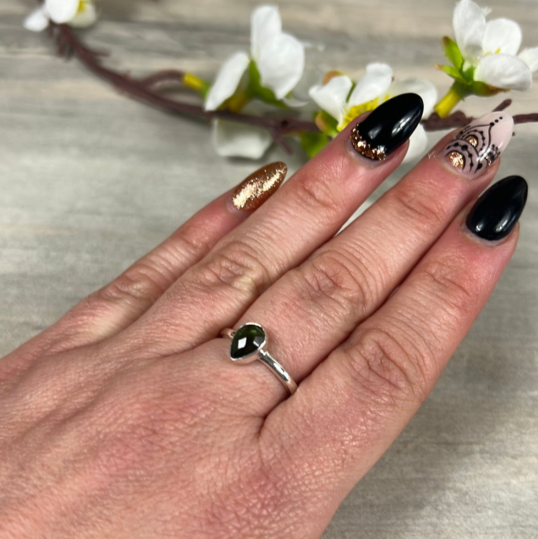 Green Tourmaline Facet 925 Silver Ring - Size L 1/2