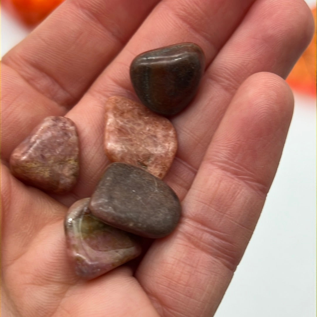 Bustamite Tumble Tumblestone