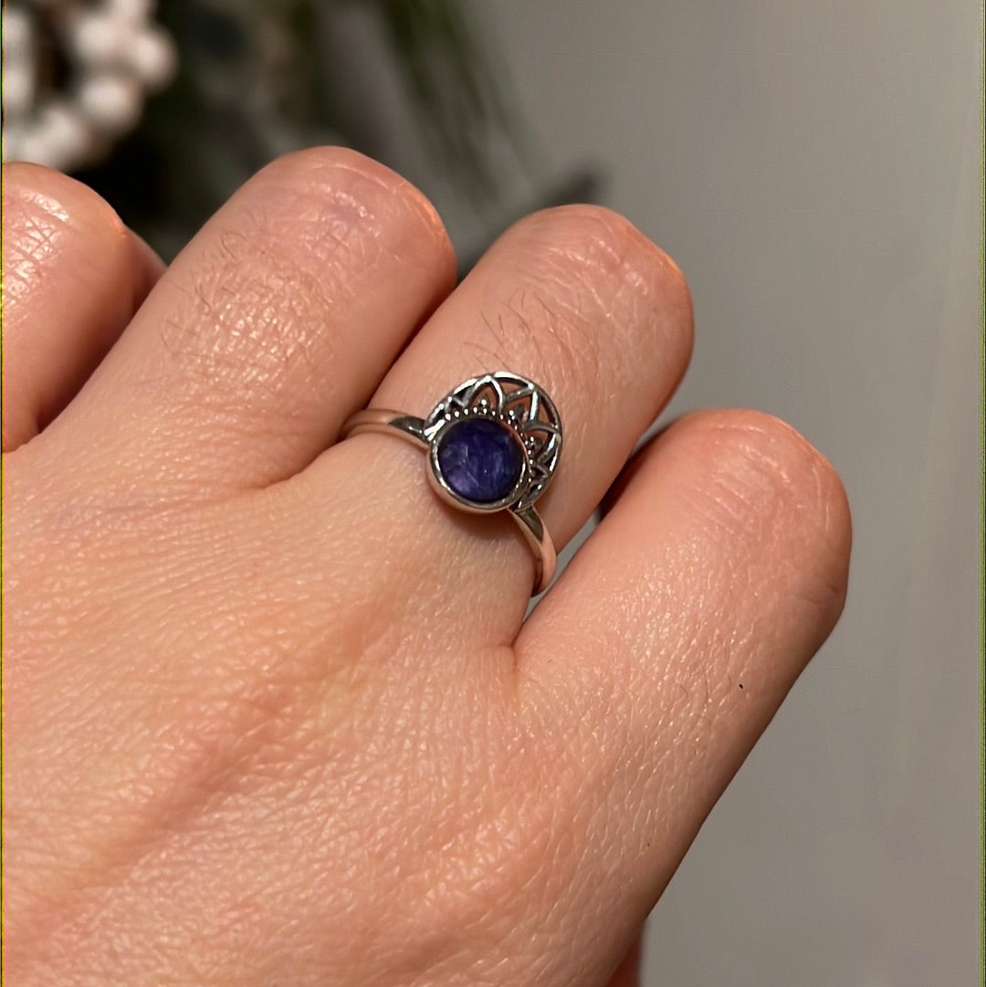 Sapphire Crown Facet 925 Silver Ring -  Size N - N 1/2