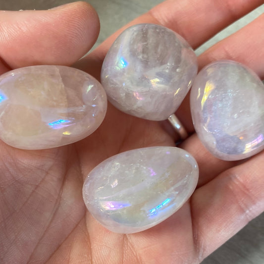 Aura Rose Quartz Tumble tumblestone