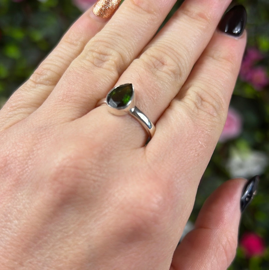 Green Tourmaline 925 Silver Ring - Size S