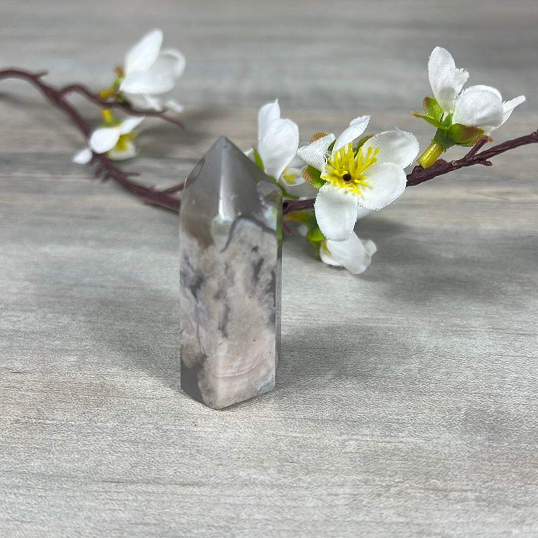 Flower Agate Tower Point