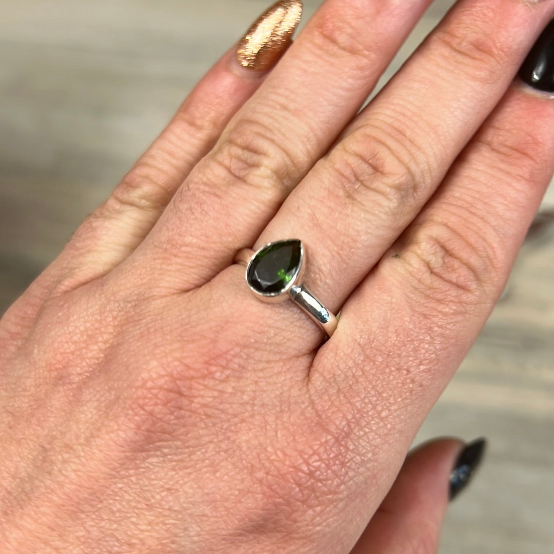 Green Tourmaline 925 Silver Ring - Size S