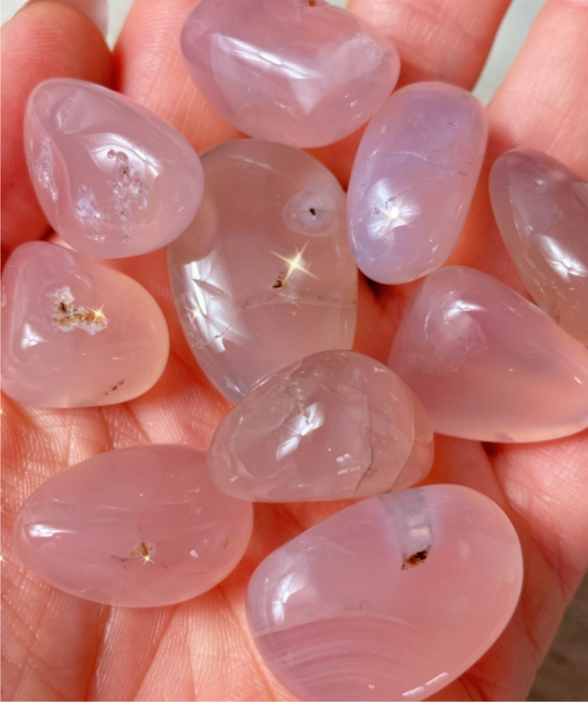 Pink Chalcedony tumble tumblestone