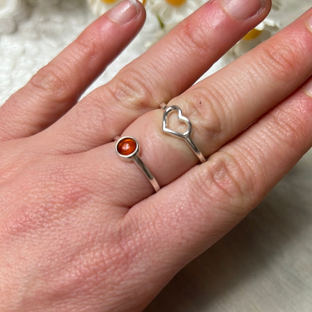 Amber Double Sided Heart Sterling 925 Silver Ring - Size N