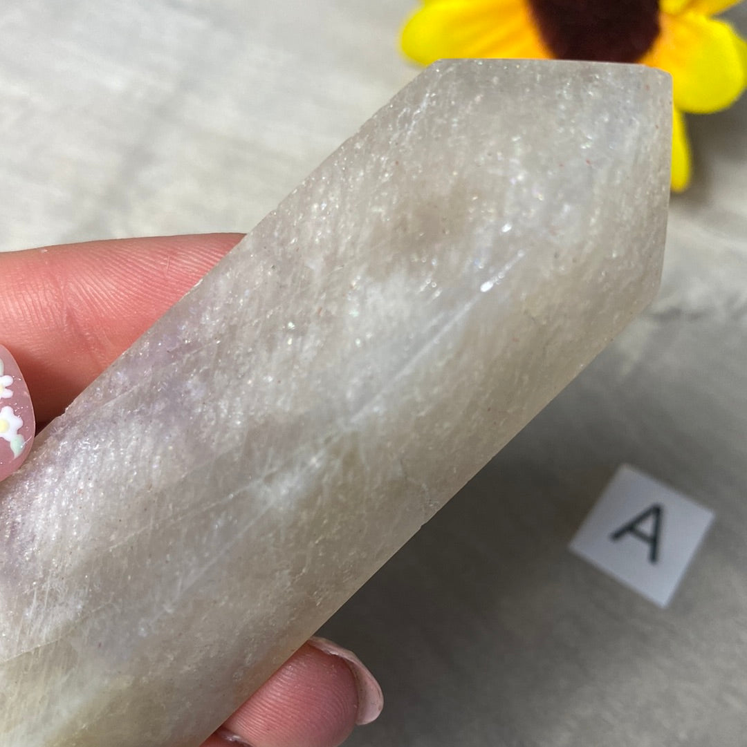 Belomorite - Cream Moonstone and Sunstone Towers