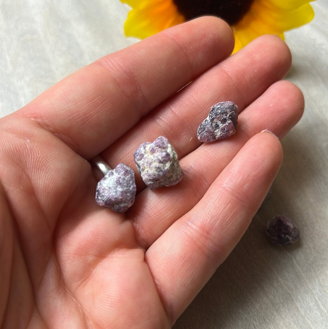 Lavender Purple Spinel Tumblestone