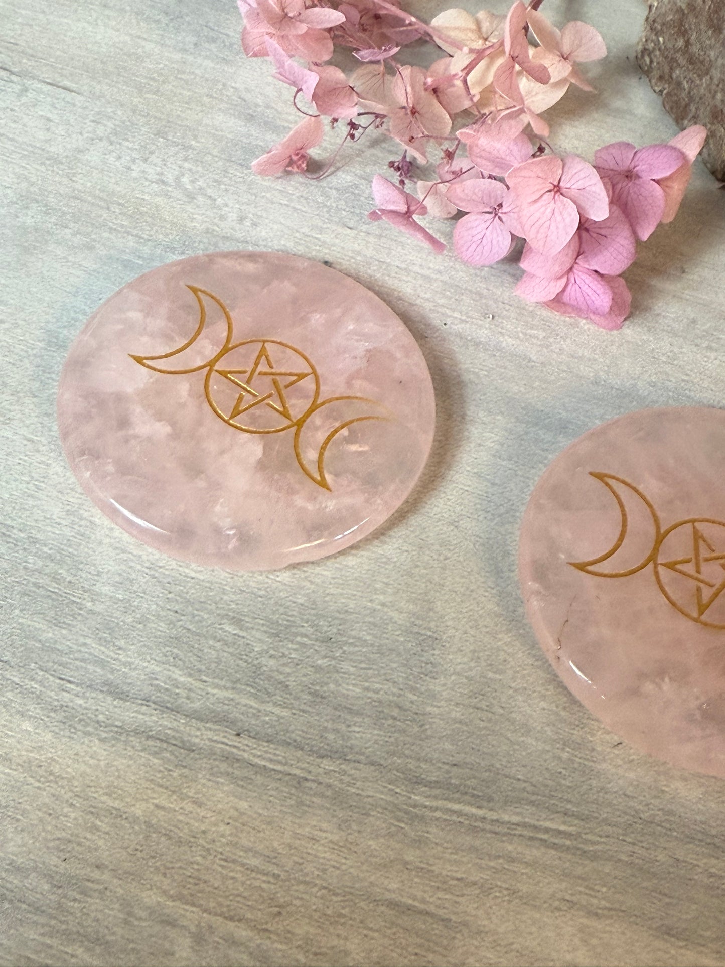 Goddess Rose Disc Palm Stone