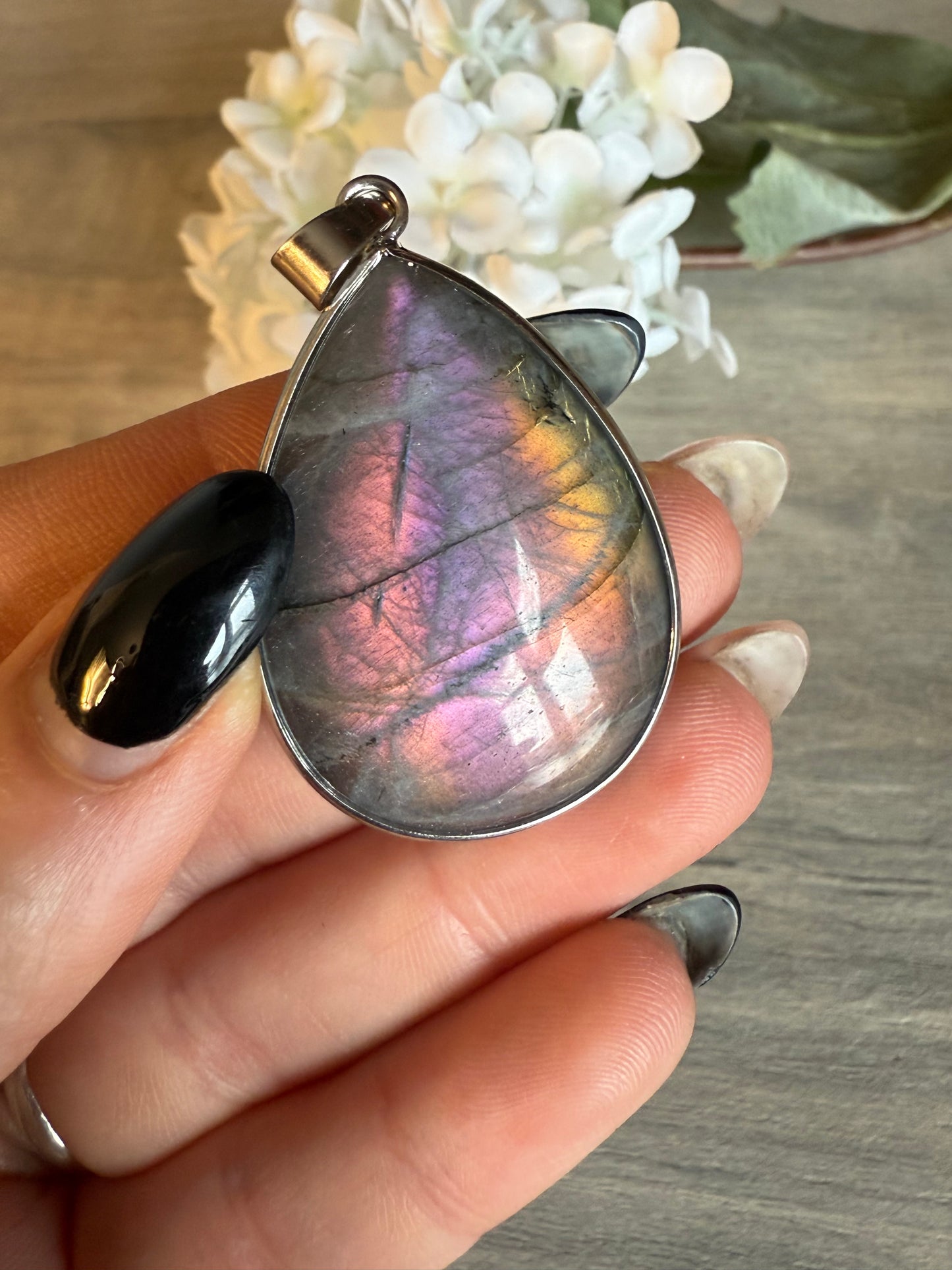 Lab Labradorite Pendant / keying