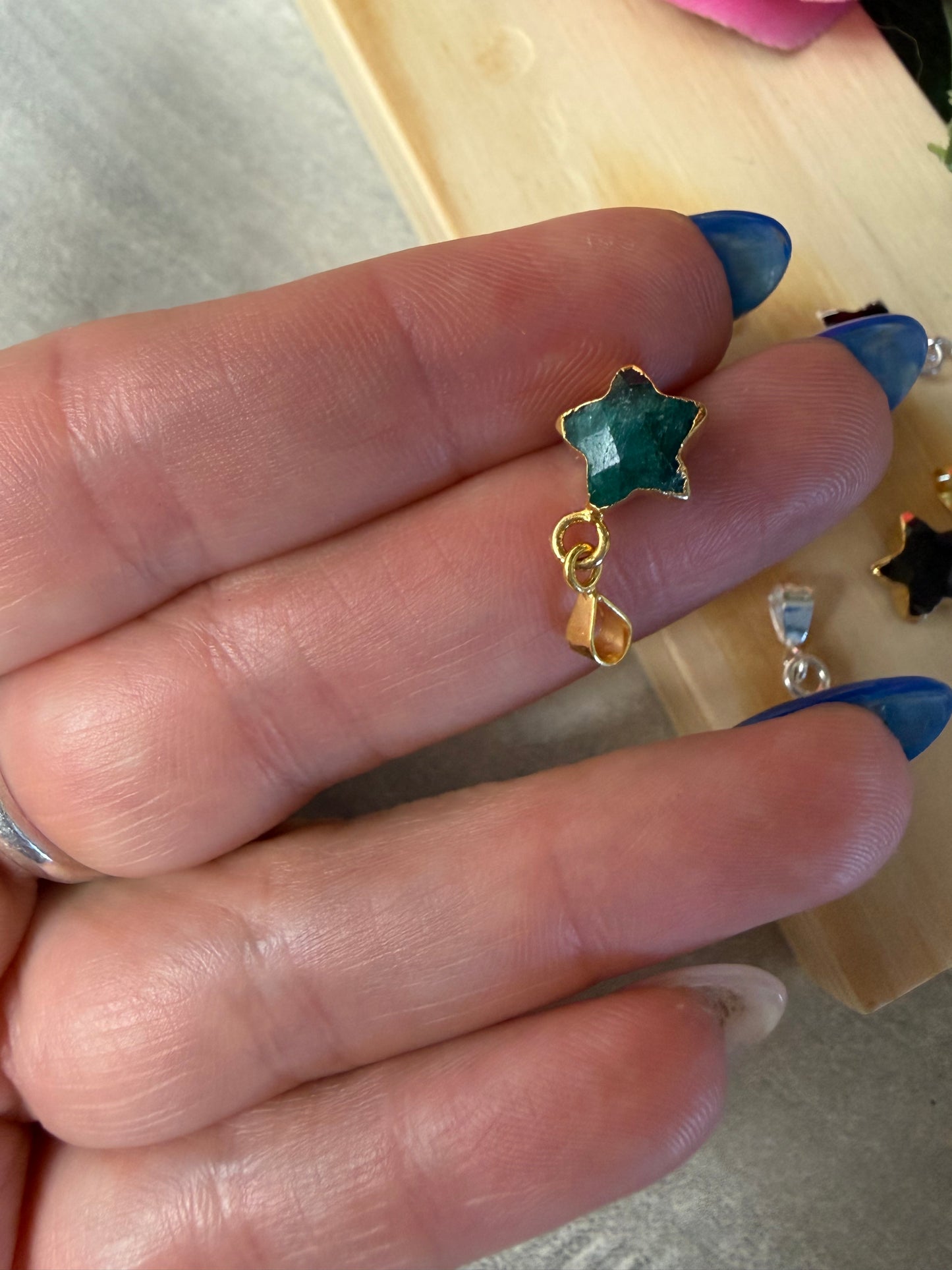 Dinky Star Pendant