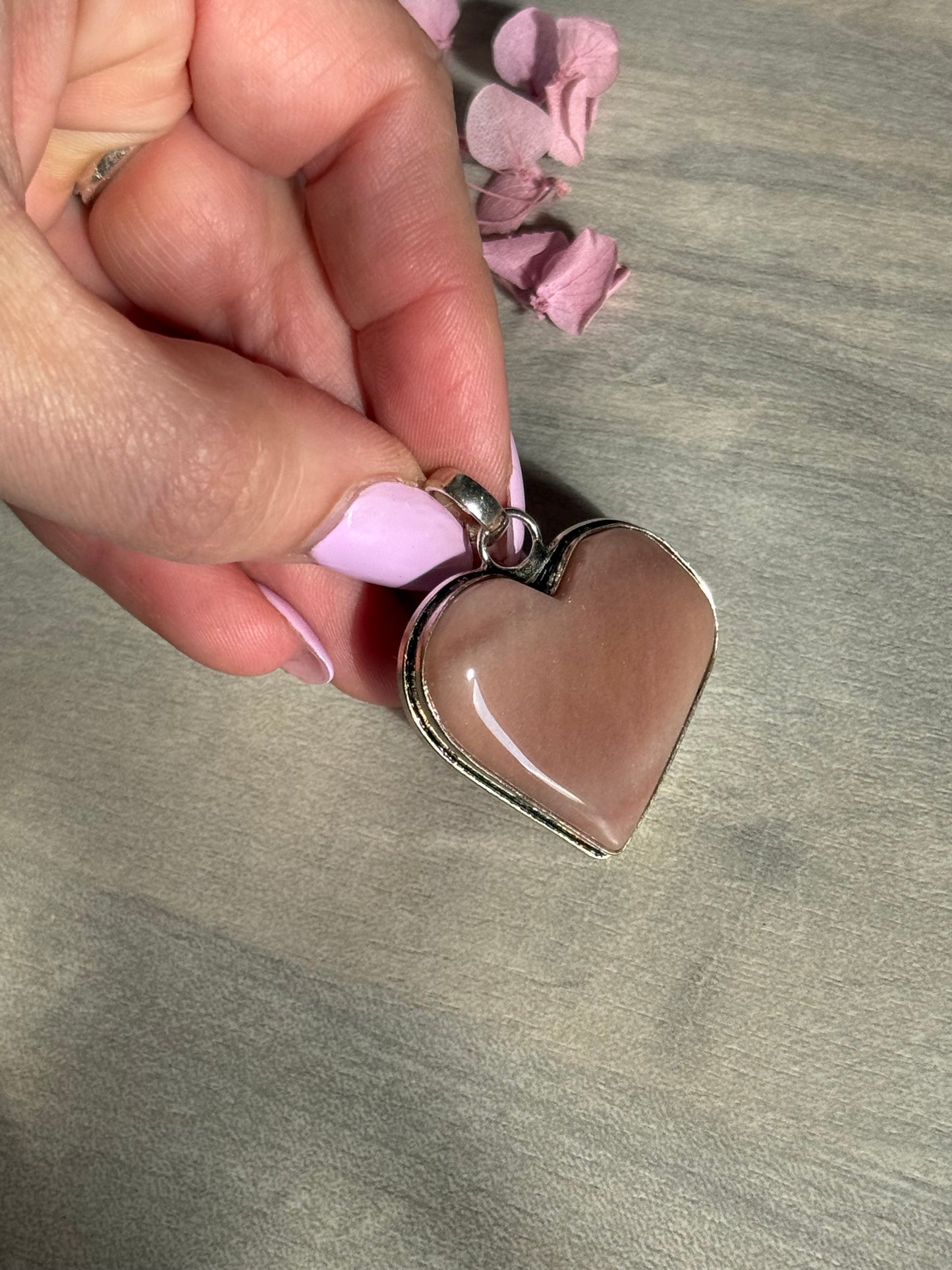 Peach Moonstone Heart Pendant - Silver plated