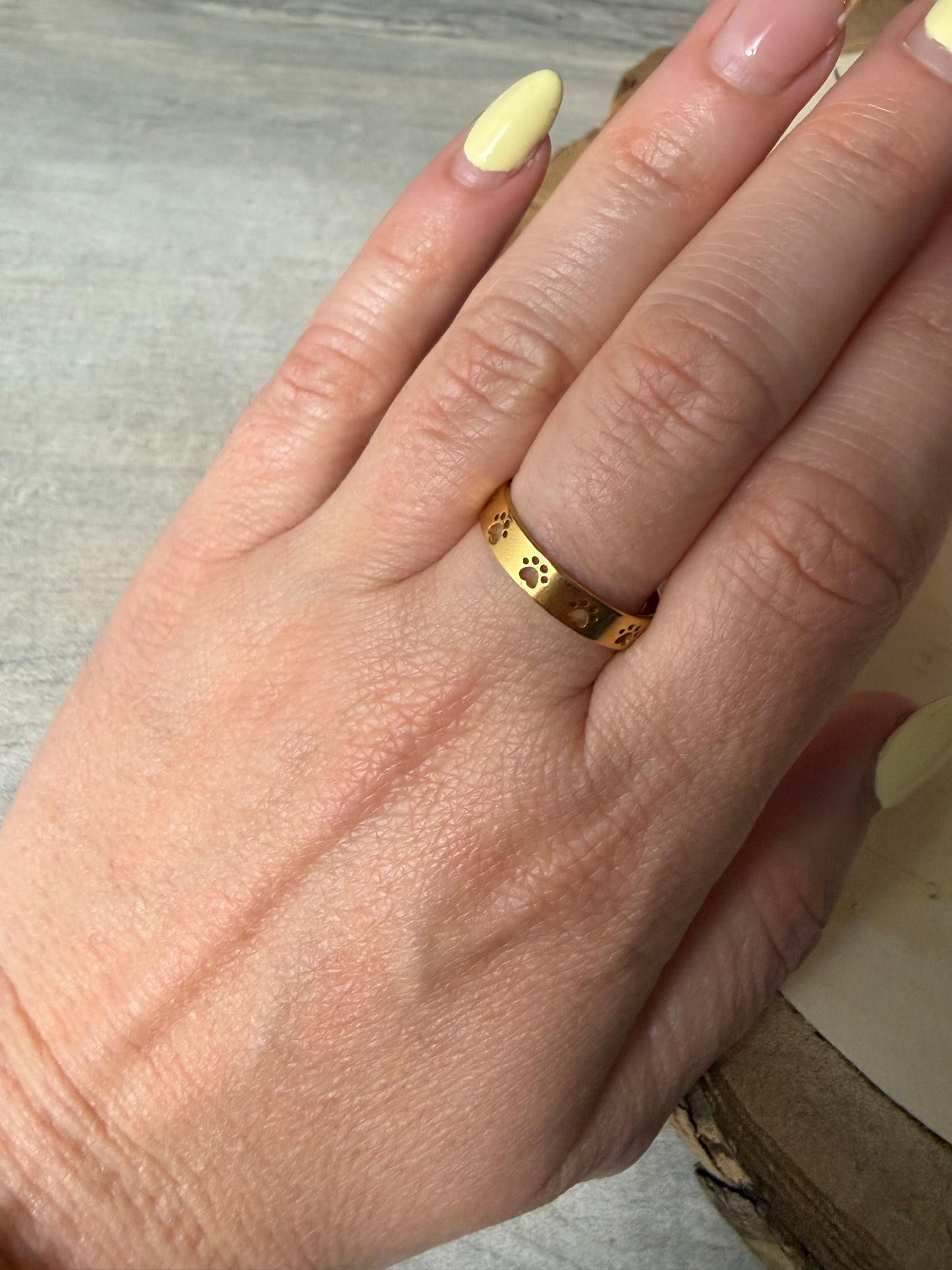 Paw Cutout Ring