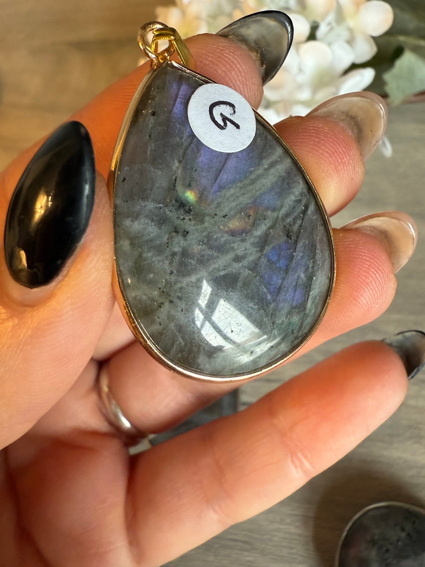 Lab Labradorite Pendant / keying
